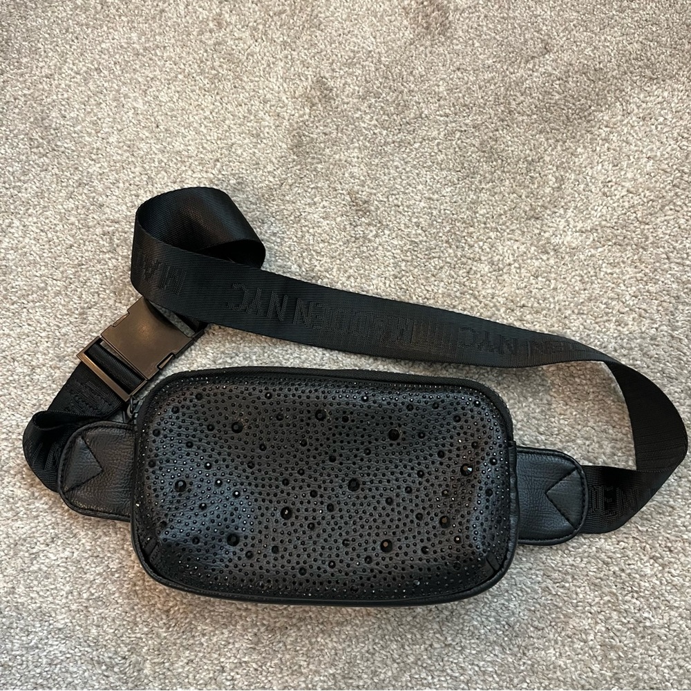 Steve Madden NYC Black Embellished Crystal Fannypack Waist Crossover Bag Adjusts